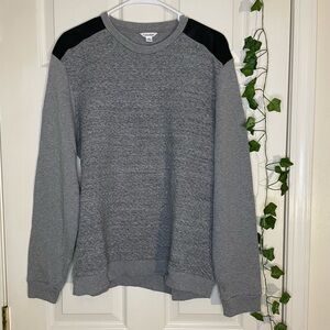 Calvin Klein Crewneck sweat shirt